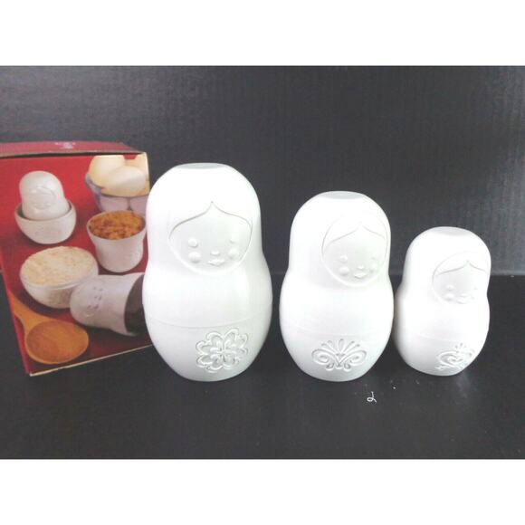 Stacking Doll Measuring Cups Set 3 Matryoshka Kitchen Baking White Melamine Box - Picture 7 of 11